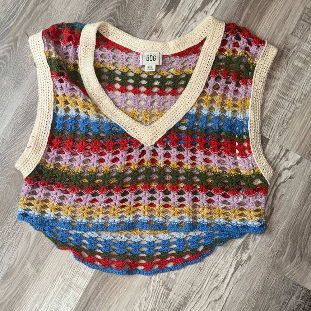 Multi color knit BGD vest
